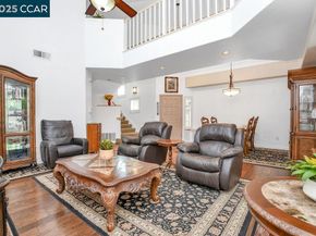 415 Orchard View Ave, Martinez CA 94553
