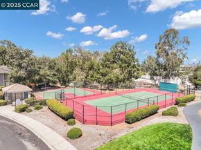 415 Orchard View Ave, Martinez CA 94553