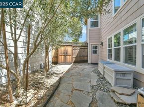 415 Orchard View Ave, Martinez CA 94553