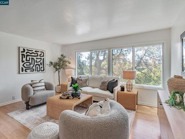 455 Crescent St 207, Oakland CA 94610