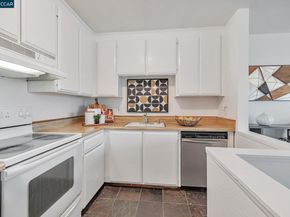 455 Crescent St 207, Oakland CA 94610