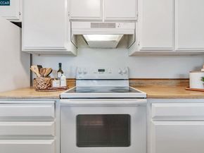 455 Crescent St 207, Oakland CA 94610