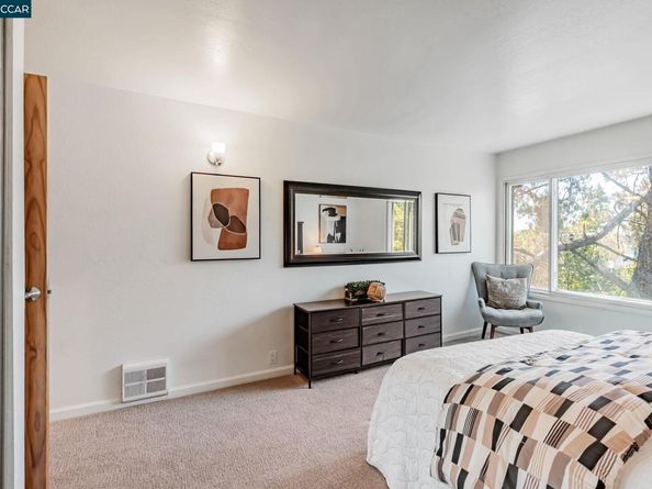 455 Crescent St 207, Oakland CA 94610