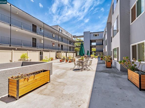 455 Crescent St 207, Oakland CA 94610
