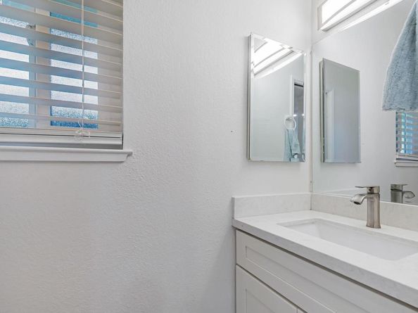 21091 Red Fir Ct, Cupertino CA 95014