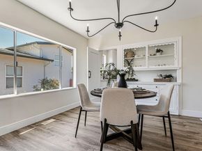 2827 Bartlett St, Oakland CA 94602