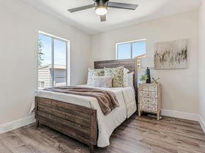 2827 Bartlett St, Oakland CA 94602