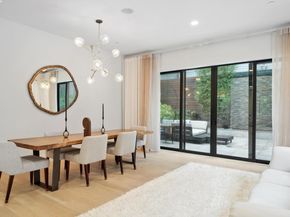 3 West Cir, Oakland CA 94611