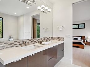 3 West Cir, Oakland CA 94611