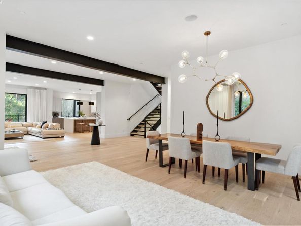 3 West Cir, Oakland CA 94611