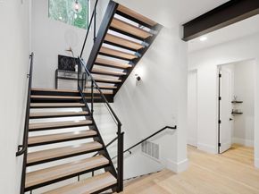 3 West Cir, Oakland CA 94611