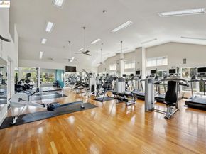 92 Marina Lakes DR, Richmond CA 94804