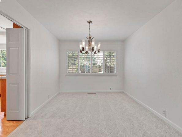 1927 Foxswallow Cir, Pleasanton CA 94566