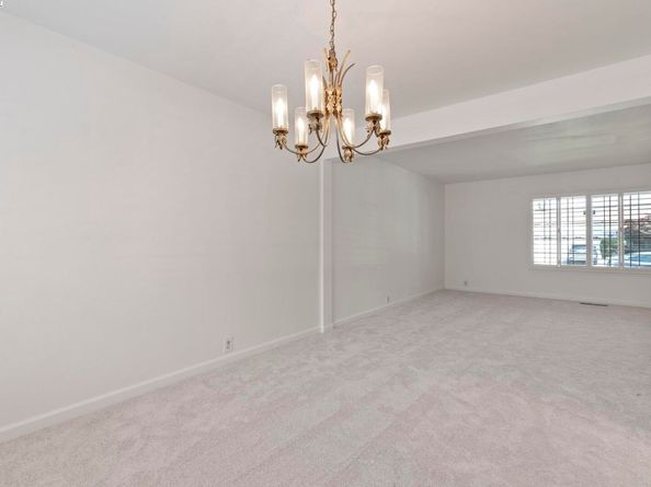 1927 Foxswallow Cir, Pleasanton CA 94566