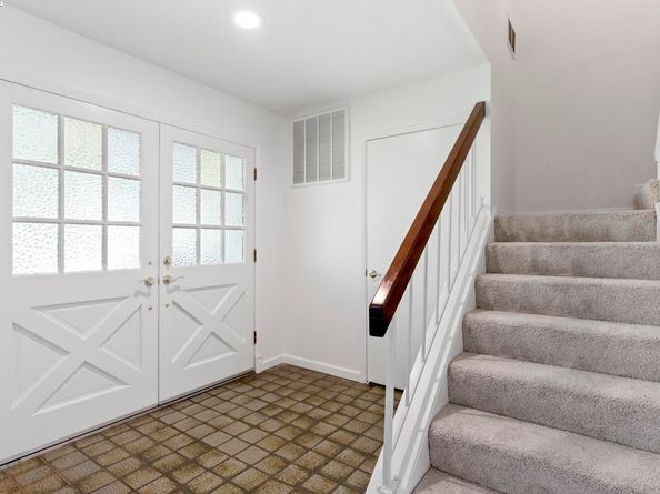 1927 Foxswallow Cir, Pleasanton CA 94566