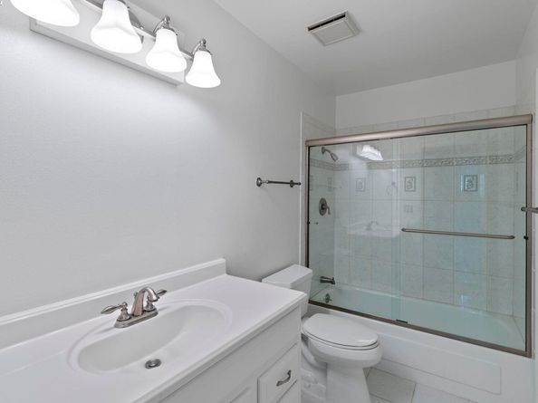 1927 Foxswallow Cir, Pleasanton CA 94566
