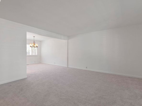 1927 Foxswallow Cir, Pleasanton CA 94566