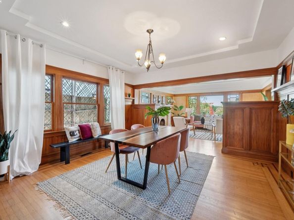 5308 Bryant Avenue, Oakland CA 94618