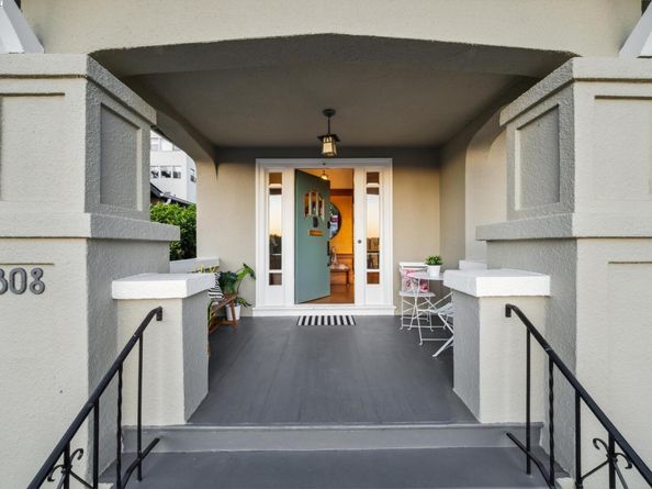 5308 Bryant Avenue, Oakland CA 94618
