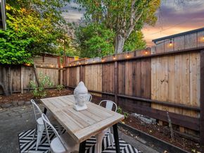 5308 Bryant Avenue, Oakland CA 94618