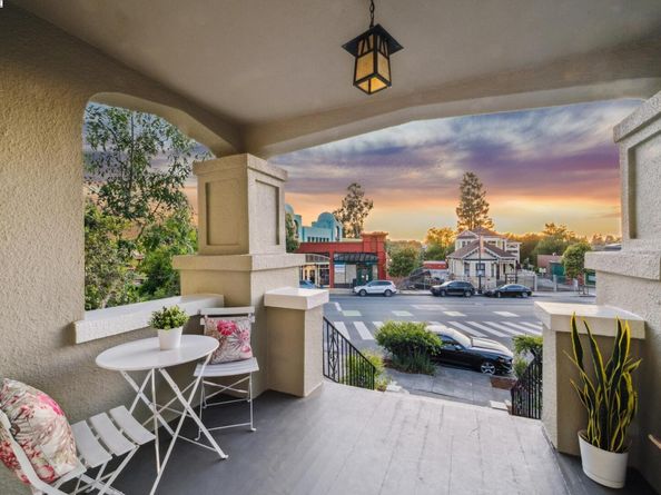 5308 Bryant Avenue, Oakland CA 94618