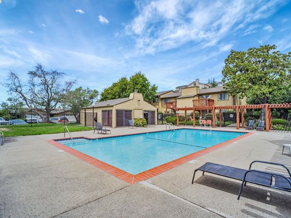 20111 W Ridge 24, Castro Valley CA 94546