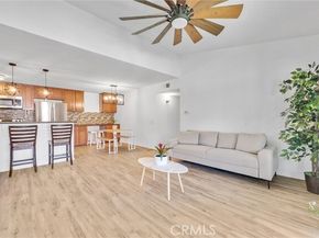 23276 Orange Avenue 8, Lake Forest (el Toro) CA 92630