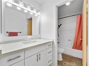 23276 Orange Avenue 8, Lake Forest (el Toro) CA 92630