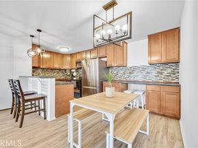 23276 Orange Avenue 8, Lake Forest (el Toro) CA 92630