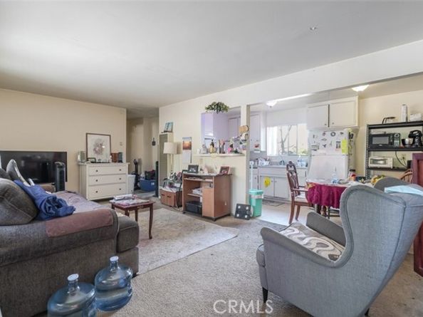 1056 E VILLA Street, Pasadena CA 91106