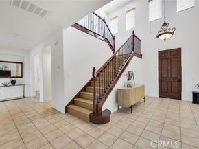 10641 N Lost Trail Avenue, Burbank CA 91040