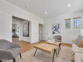 10641 N Lost Trail Avenue, Burbank CA 91040