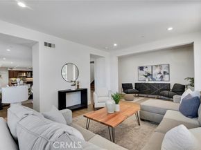 10641 N Lost Trail Avenue, Burbank CA 91040