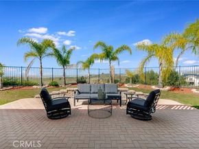 10641 N Lost Trail Avenue, Burbank CA 91040