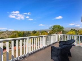 10641 N Lost Trail Avenue, Burbank CA 91040