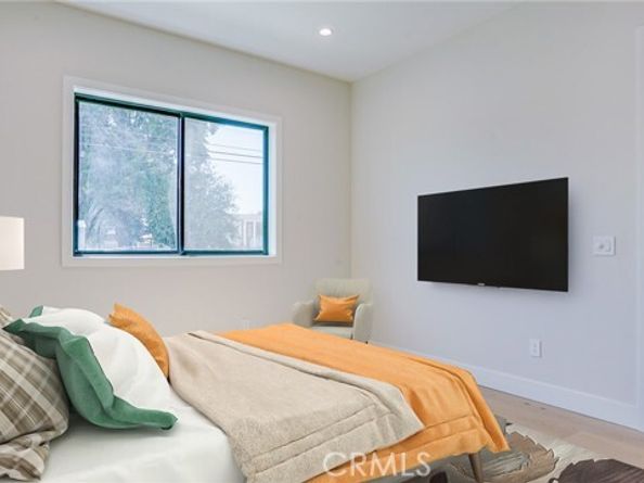 6250 Lindley Avenue, Encino (los Angeles) CA 91316