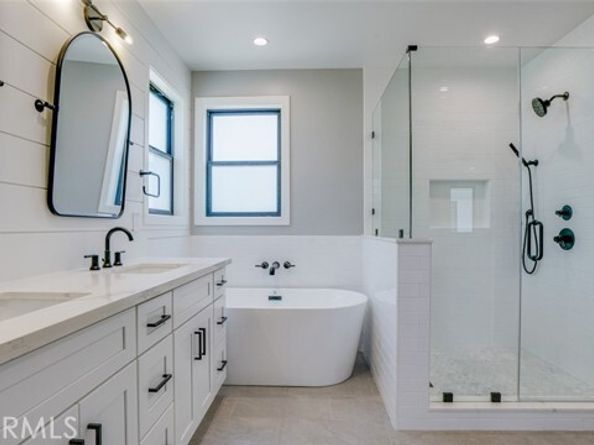 6250 Lindley Avenue, Encino (los Angeles) CA 91316