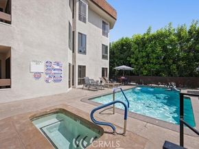 10409 Riverside Drive 203, Toluca Lake (los Angeles) CA 91602