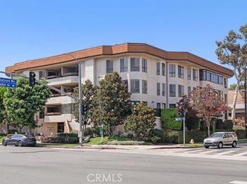 10409 Riverside Drive