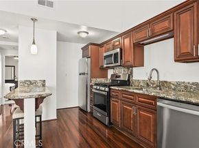 12330 Osborne Street 86, Pacoima (los Angeles) CA 91331