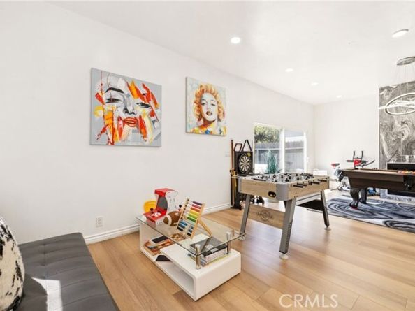 835 Sunset Avenue, Venice (los Angeles) CA 90291