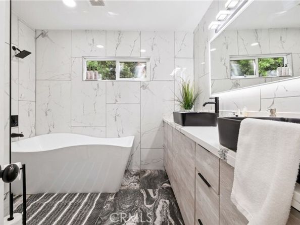 835 Sunset Avenue, Venice (los Angeles) CA 90291