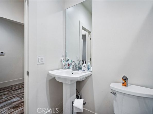 7251 Painter Avenue, Whittier CA 90602