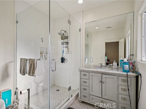 7251 Painter Avenue, Whittier CA 90602