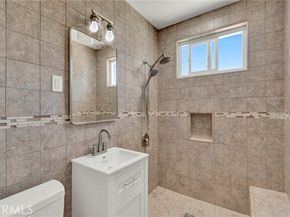 25531 Frampton, Harbor City (los Angeles) CA 90710