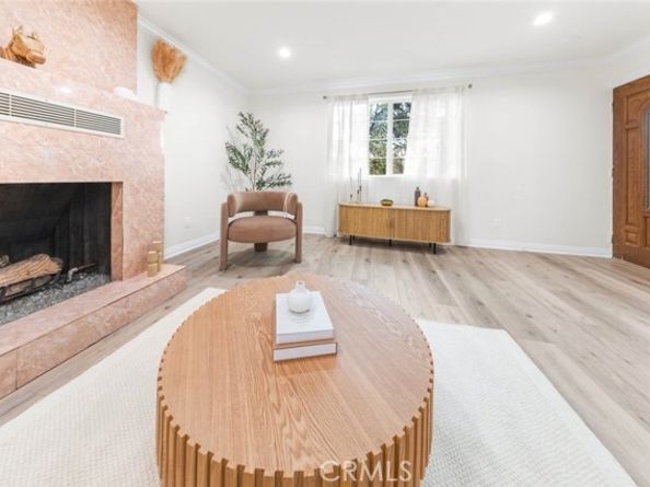 10554 Plainview, Tujunga (los Angeles) CA 91042