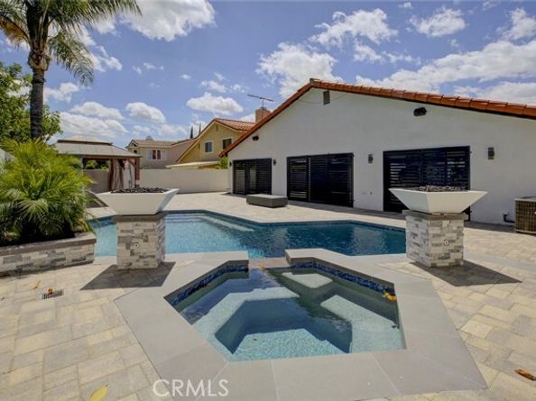 9450 Tampa, Northridge (los Angeles) CA 91324