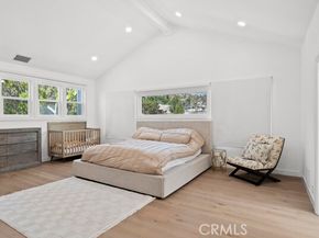 9514 Oakridge Place, Chatsworth (los Angeles) CA 91311