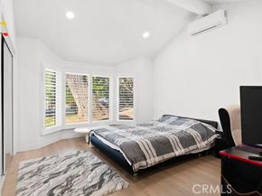 9514 Oakridge Place, Chatsworth (los Angeles) CA 91311