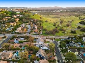 9514 Oakridge Place, Chatsworth (los Angeles) CA 91311